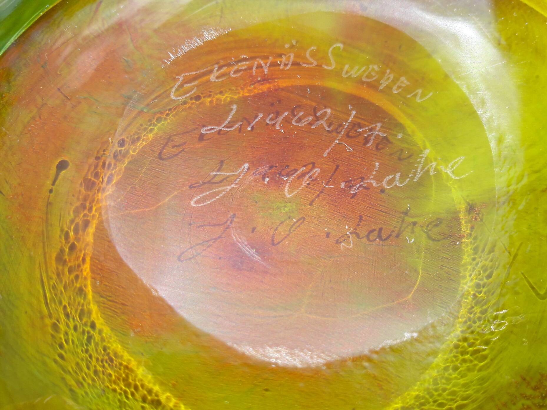 Scandinavian glass vase John Orwar Lake