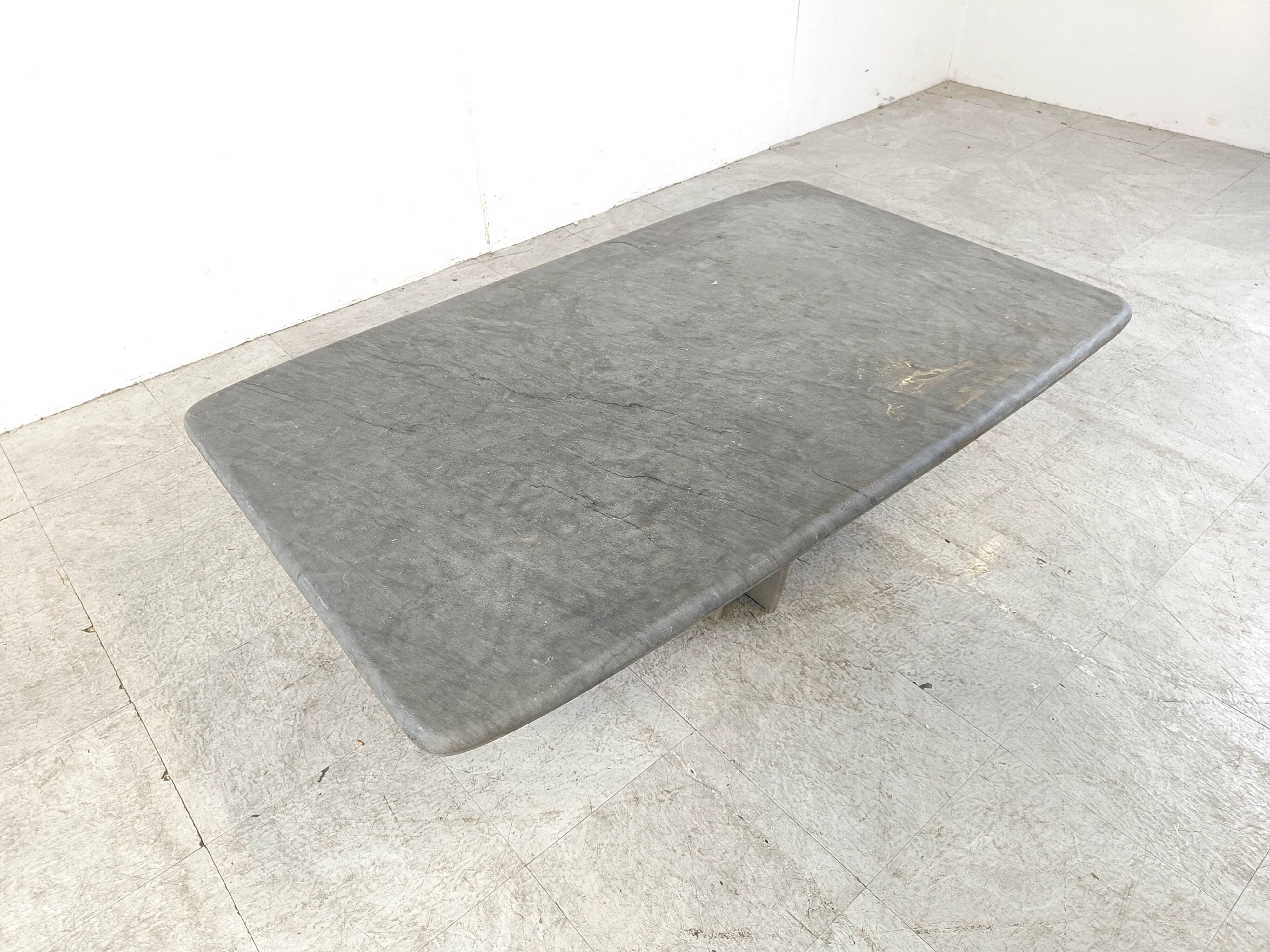 Table basse vintage en pierre, 1970