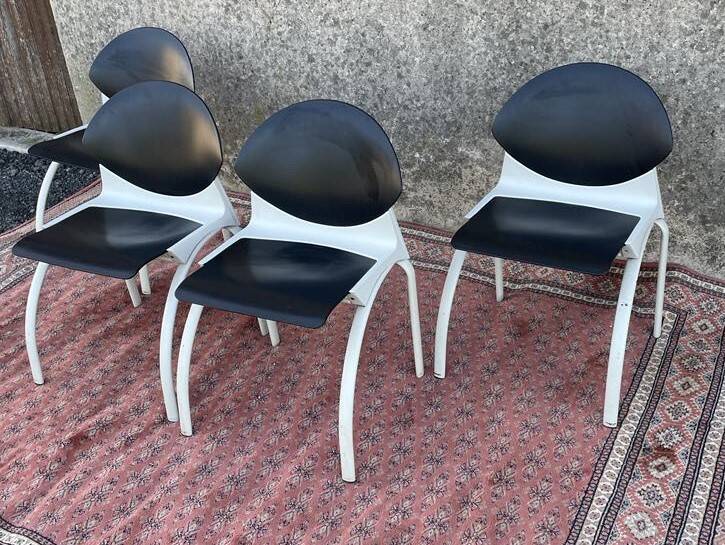 4 Steelcase brown/beige meeting/office chairs with metal base