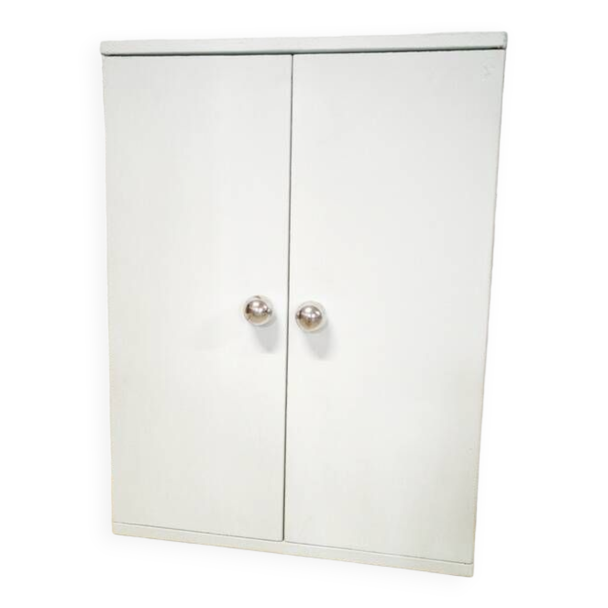 Small renovated wardrobe