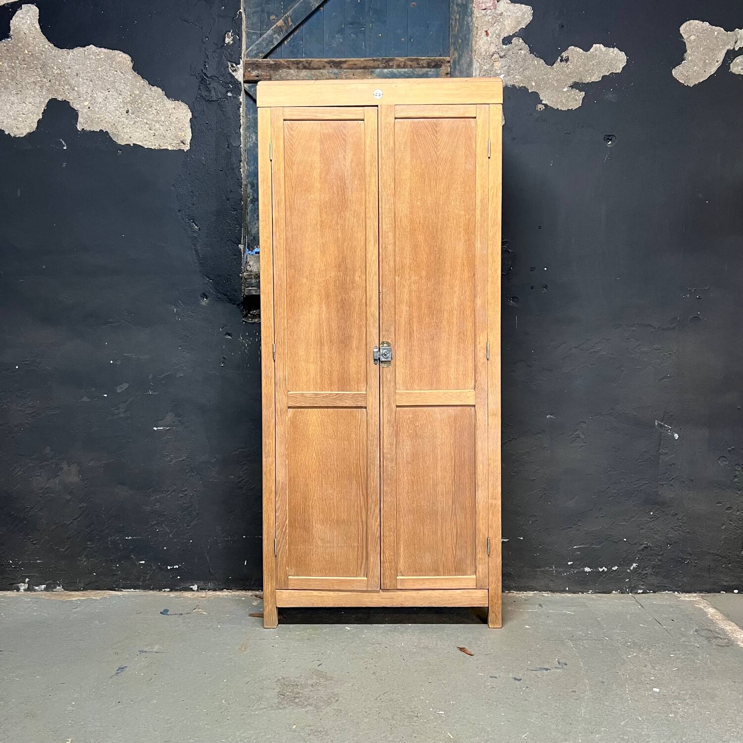 Armoire parisienne chene massif