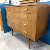 Commode moderniste 4 tiroirs  et poignées laiton. 1960