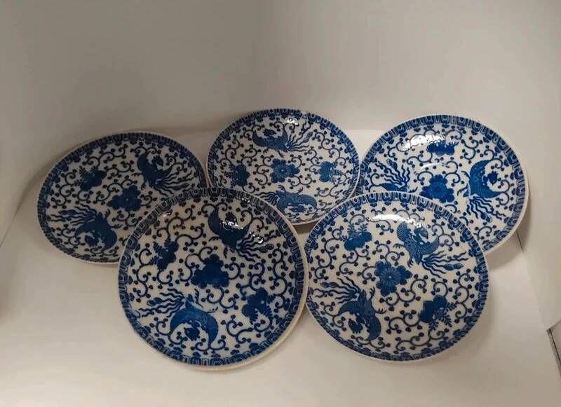 Set of 5 Japanese porcelain plates, antique blue and white, floral phoenix, Dai Nippon.