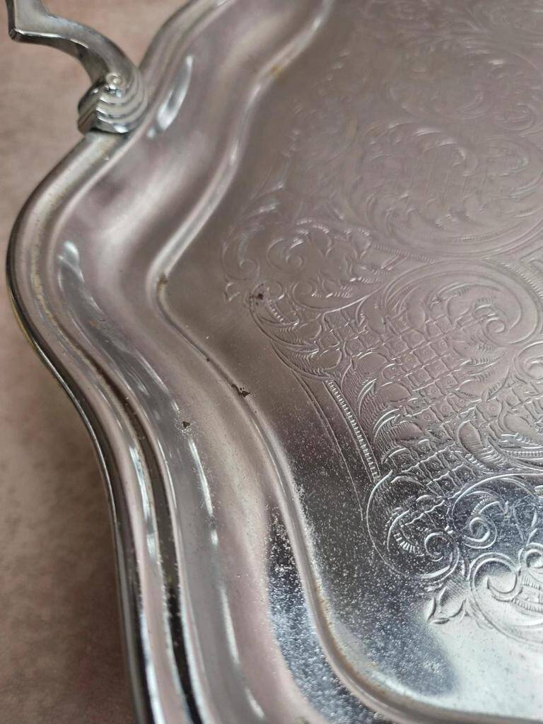 Large silver-plated serving tray – Rococo decoration & shell handles