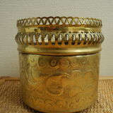 Gold brass pot cache flowers pot