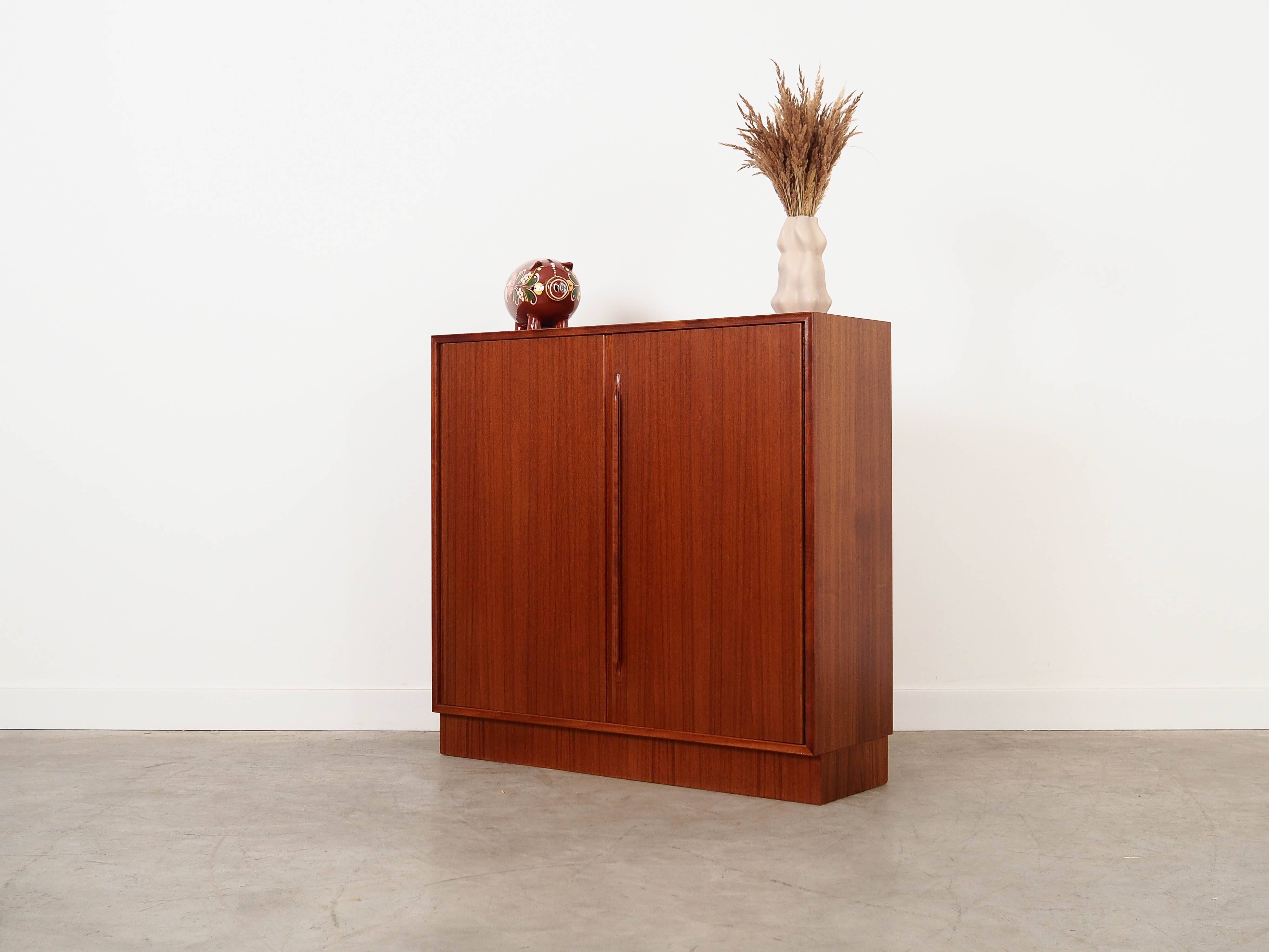 Teak cabinet, German design, 1970s, manufactured by RT Möbel