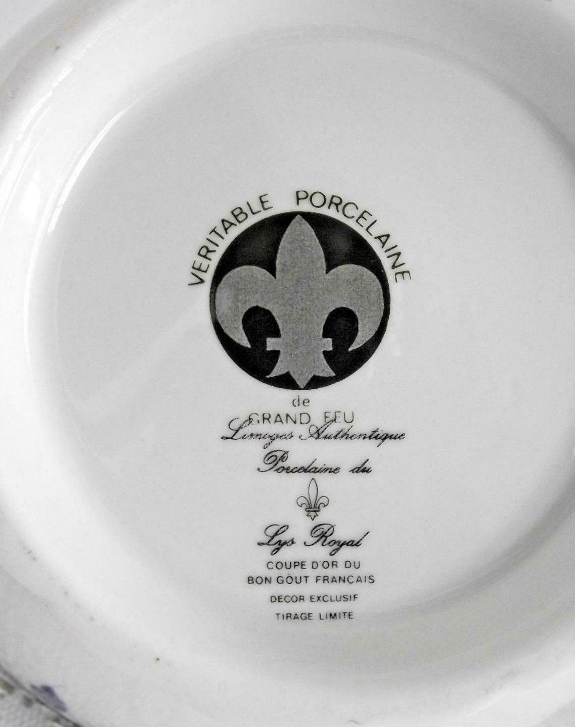 bonbonniere Limoges authentique porcelaine du lys royal 
