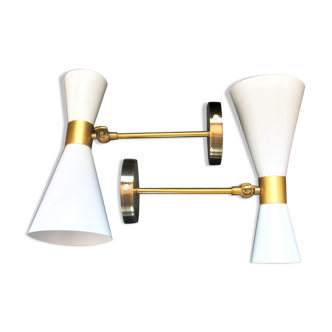 Pair of diabolo appliques
