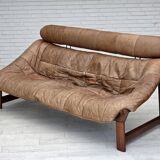 1970s, Norwegian design by Jan Erik Lindgren. 2-seater sofa model "Amazon".
