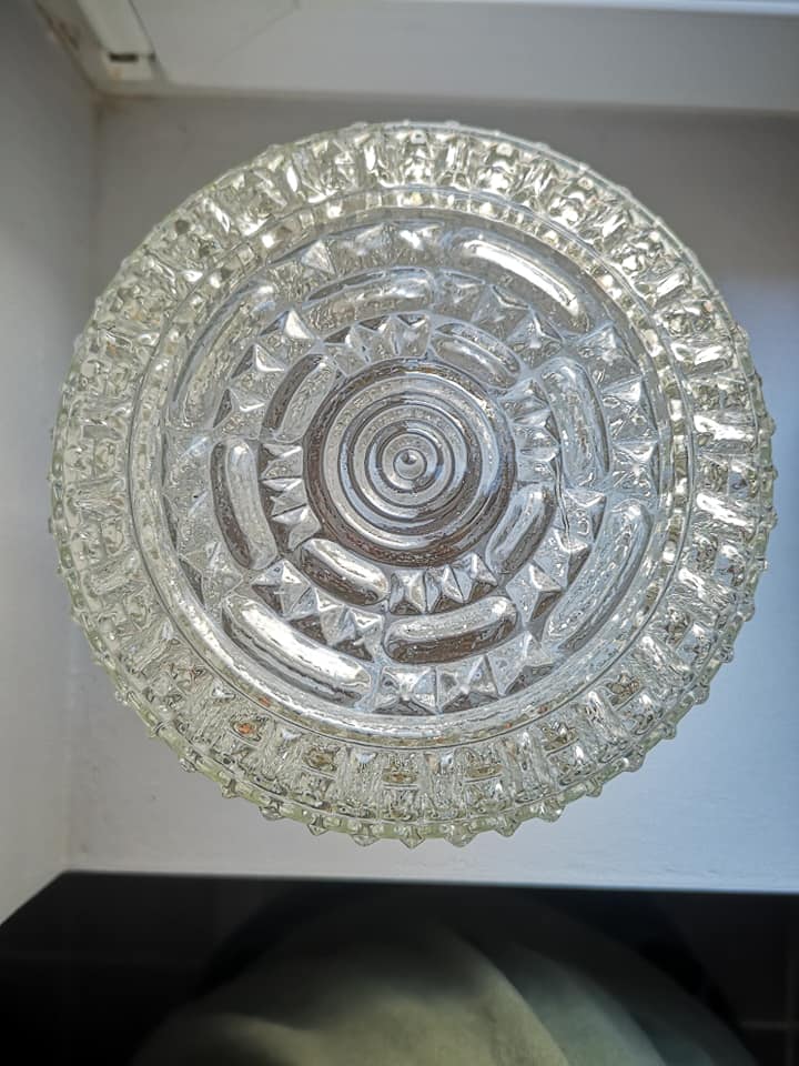 Plafonnier ancien applique vintage en verre blanc pointe diamant  1960 ø 14 cm 1970 vintage