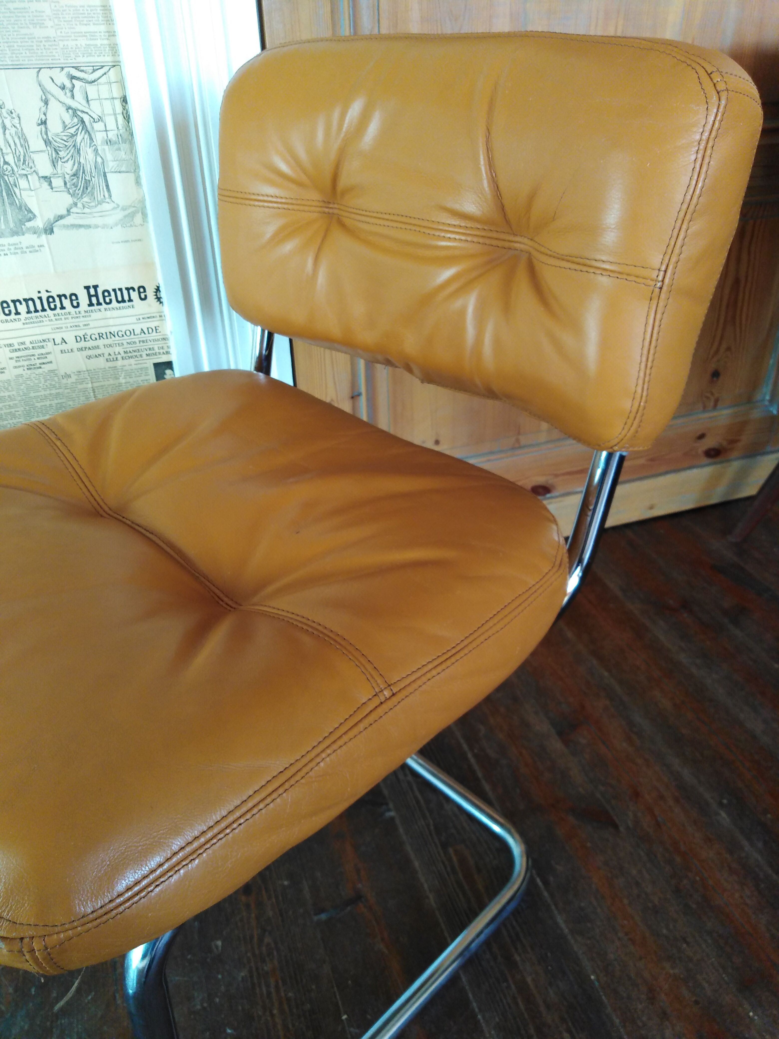 Two chairs, roche bobois, 70s