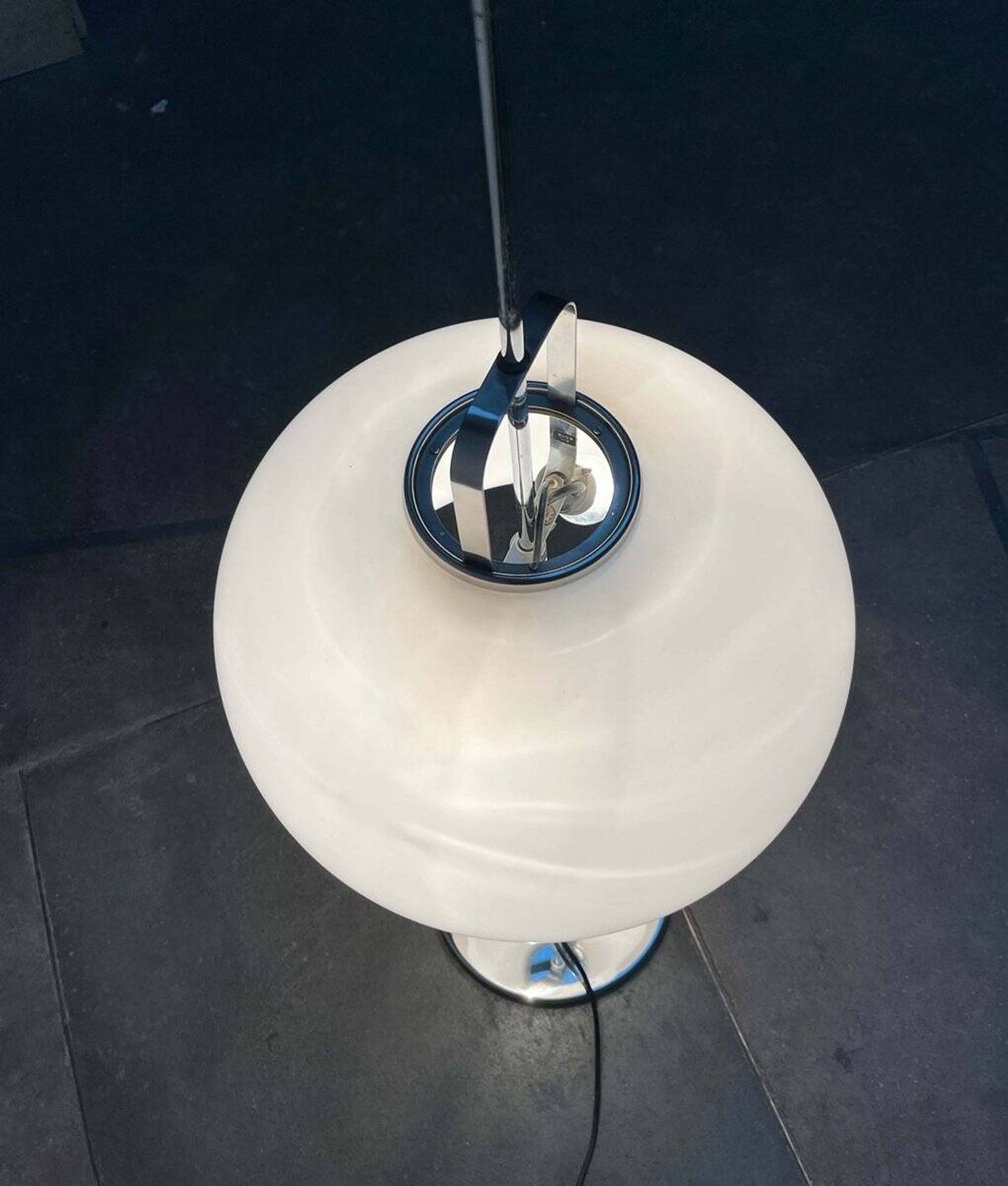 Lucerna floor lamp, Space Age model, modern Italian mid-century by Guzzini for iGuzzini, 1960s.