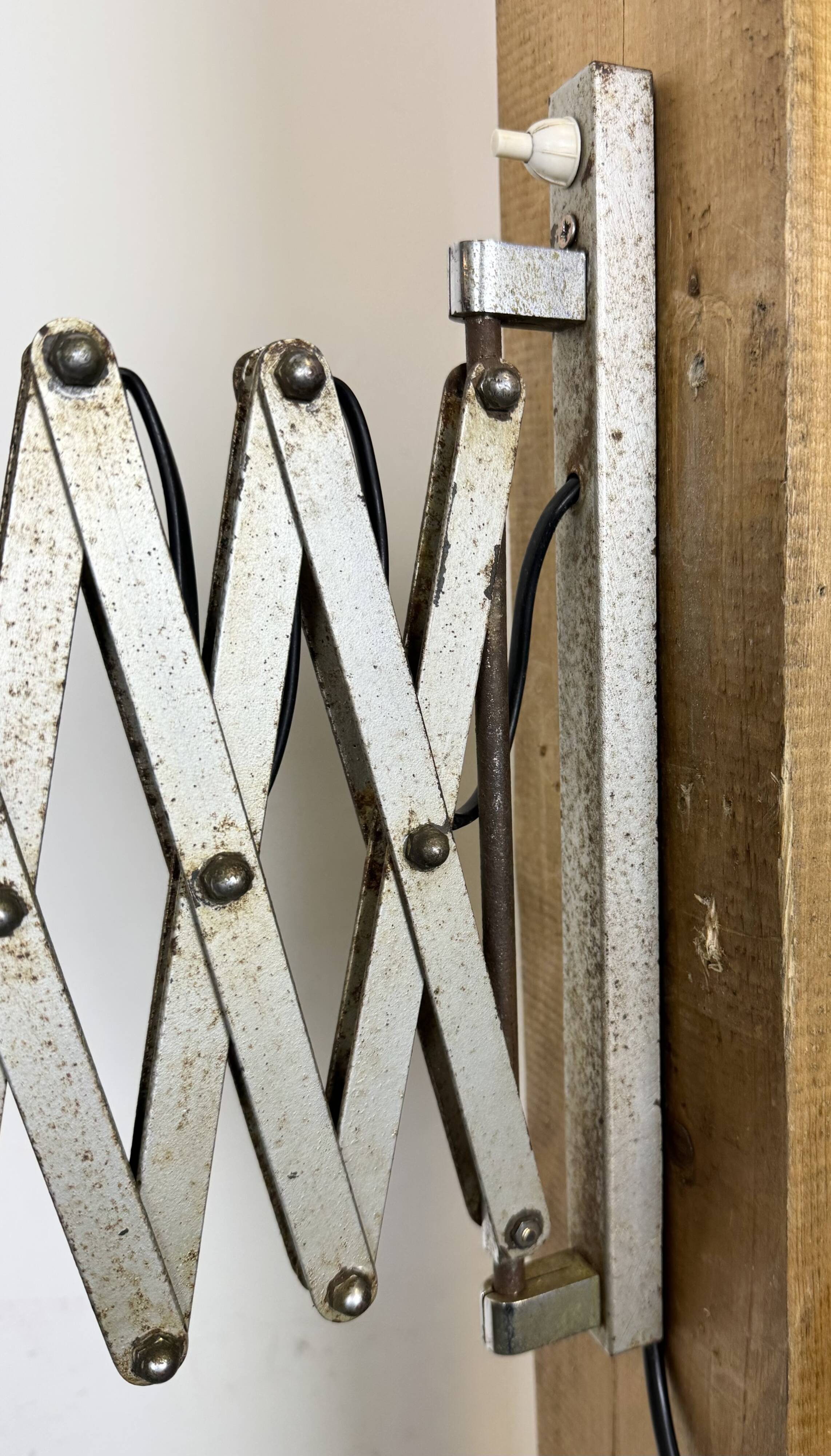 Industrial Midcentury Scissor Wall Lamp, 1950s