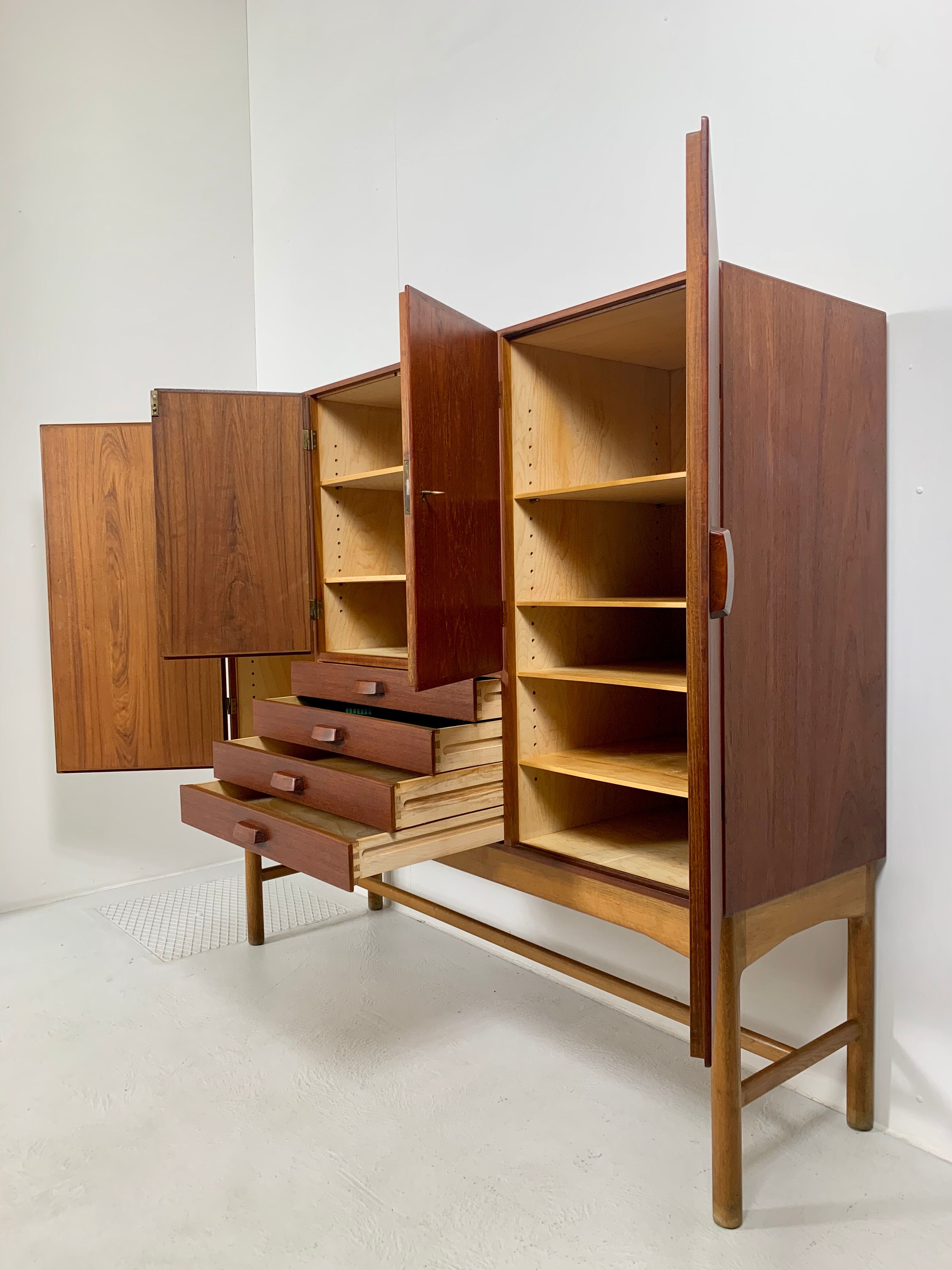 Danois midcentury teck highboard 1960s