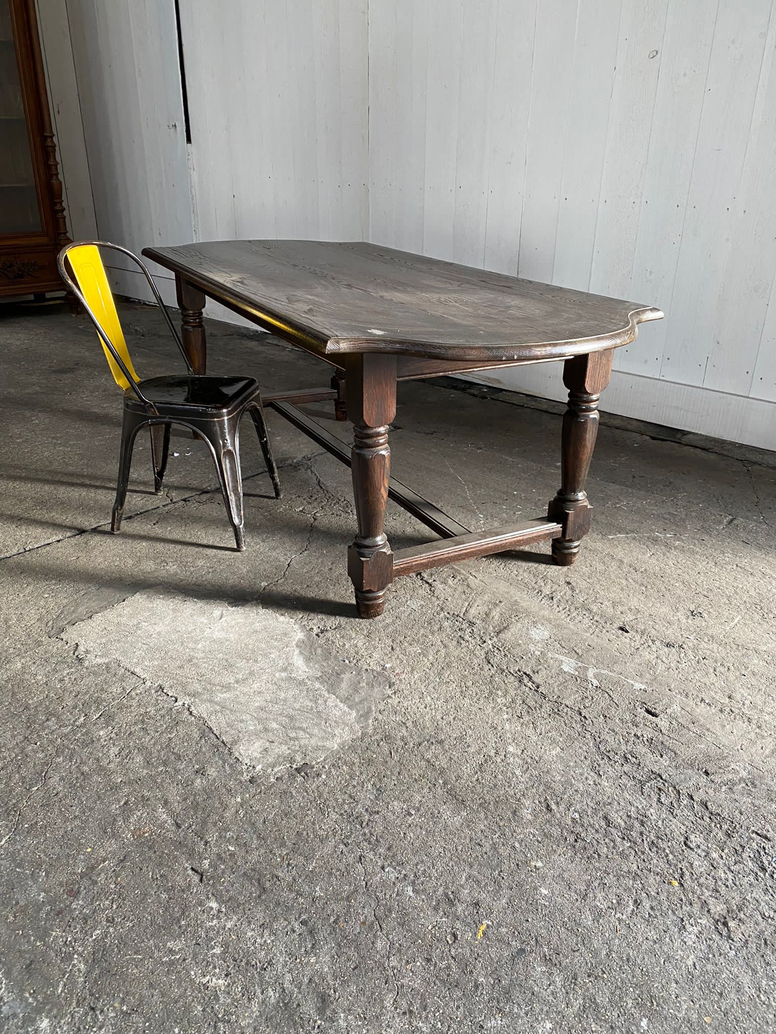 Oak farmhouse table