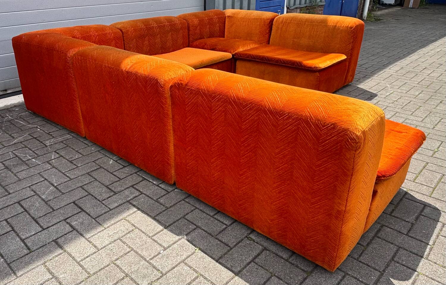 Large Mid Century sectional sofa of 6 elements in orange velvet