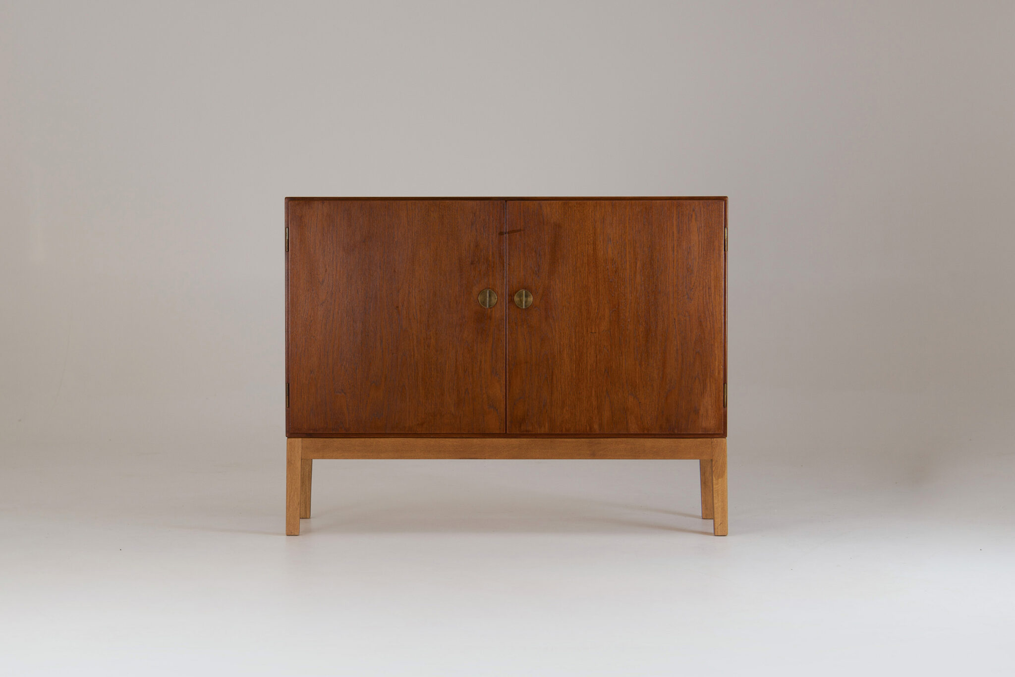 Modèle 232 "Chine" armoire - Børge Mogensen