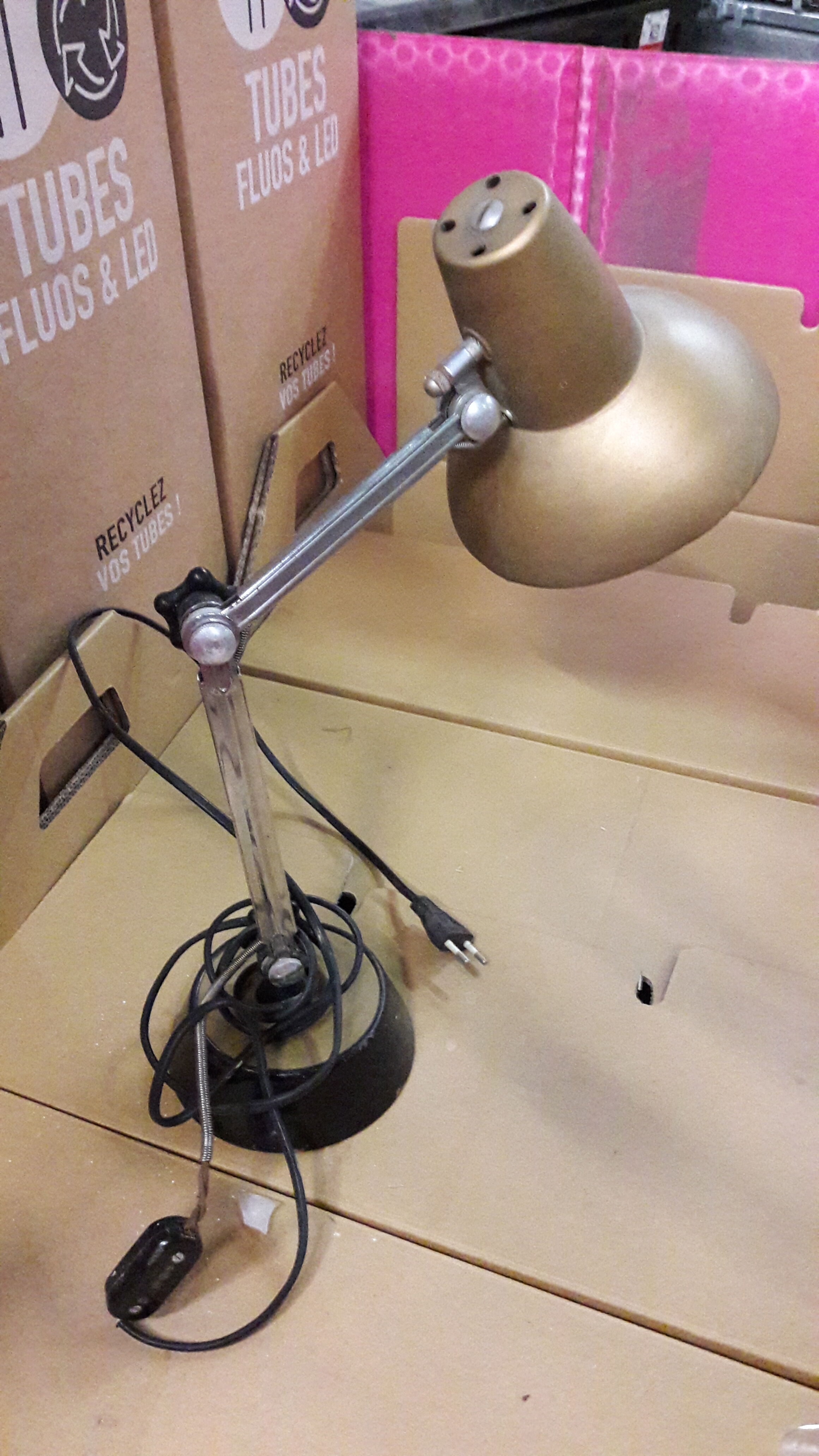 Superchrome 50's workshop lamp