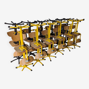 Lot de sièges chaises hautes atelier lycée collège réglables en hauteur Axess Industries