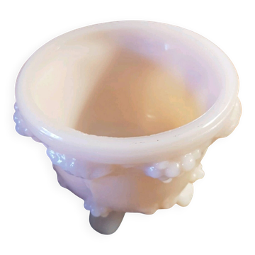Small pink opaline pot