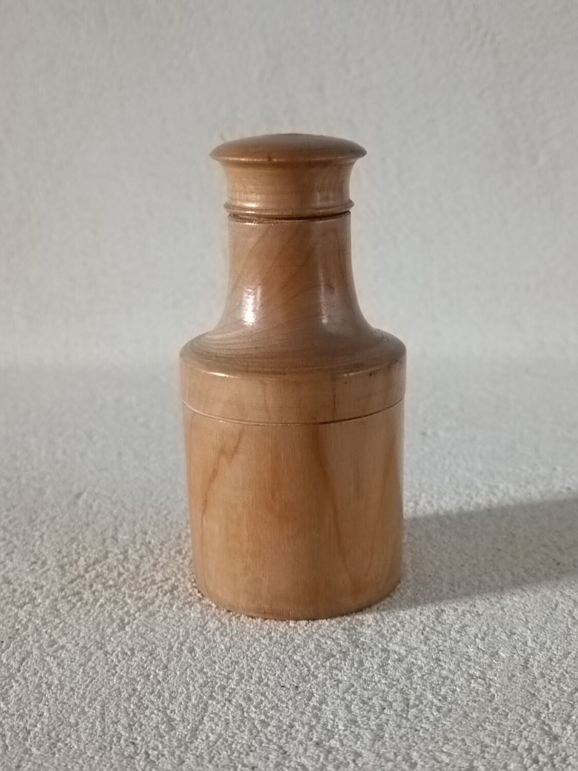 Boxwood salt shaker