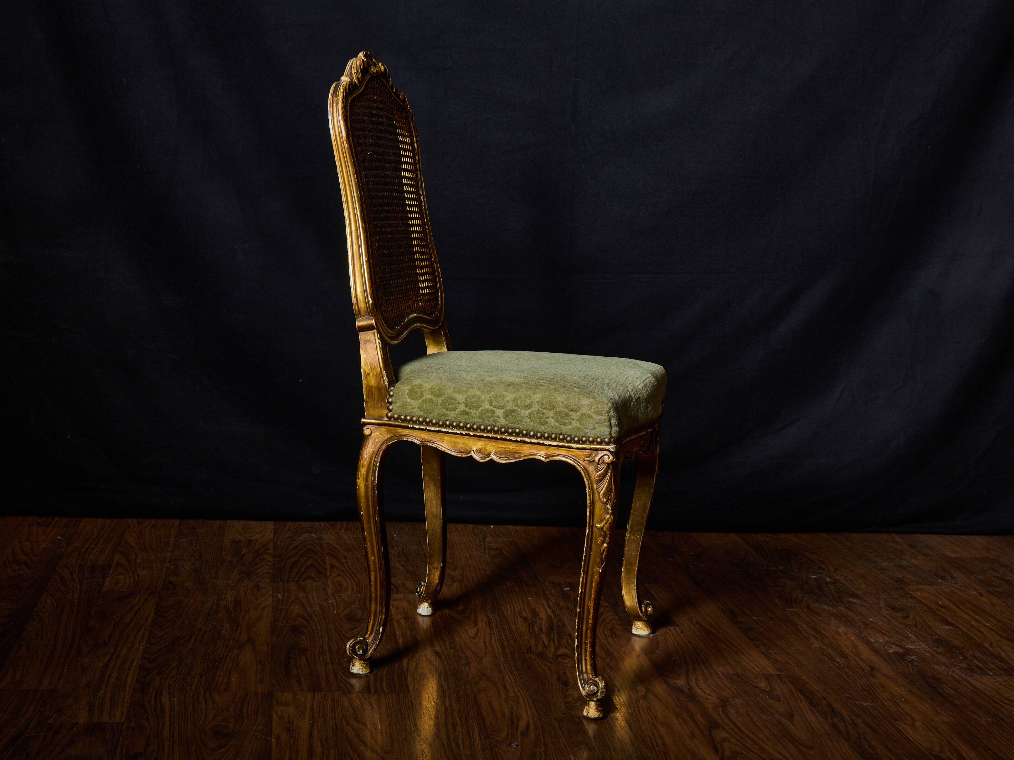 Set of 4 Louis XV style gilded chairs – Musician chair style