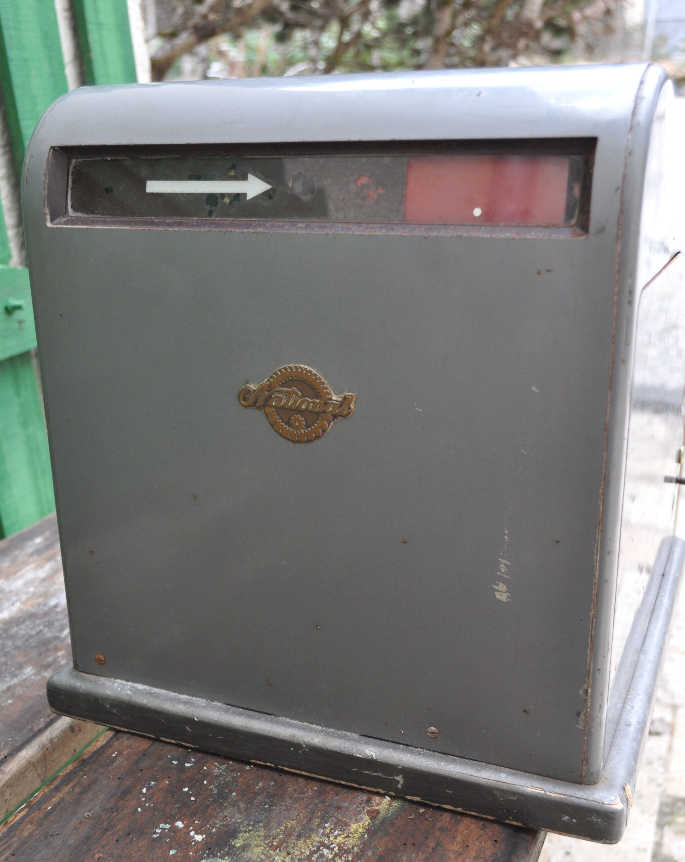 Vintage cash register "national"