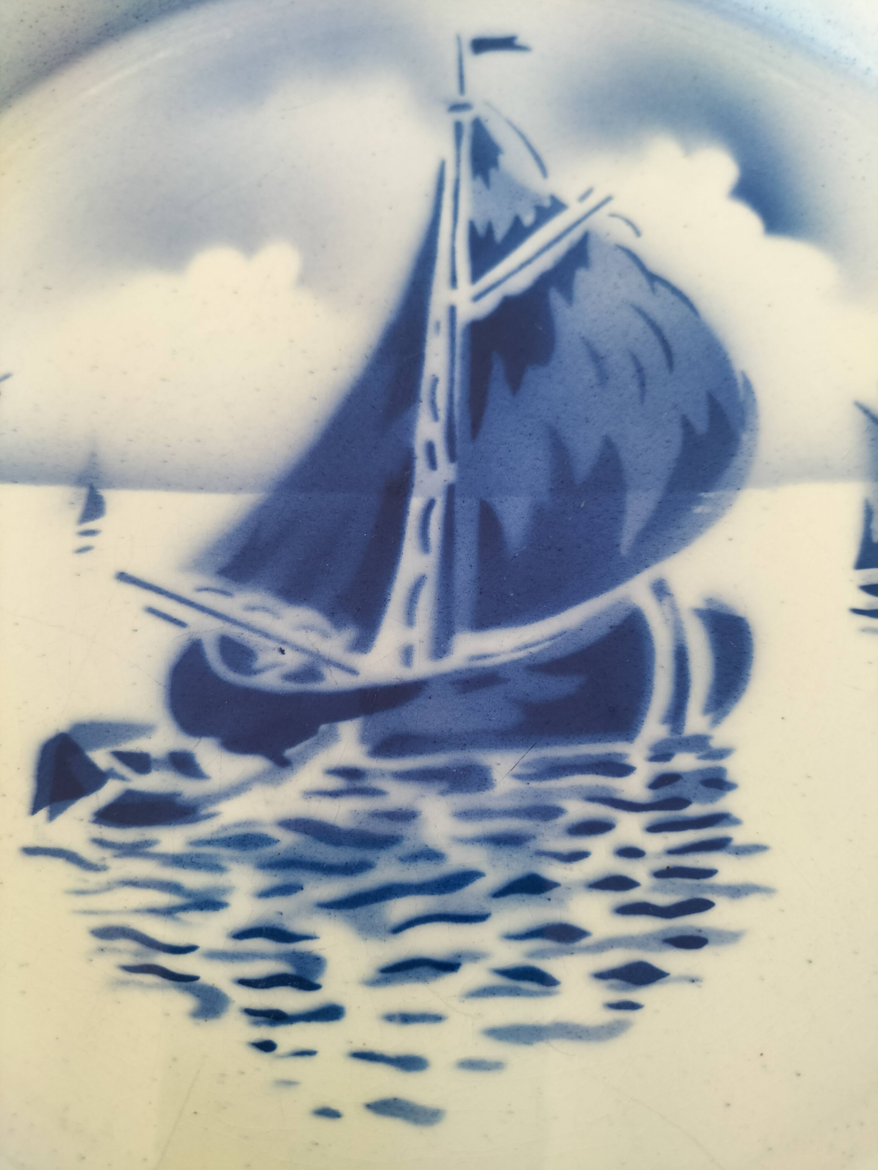 Hamage Moulin des Loups Marine model dish