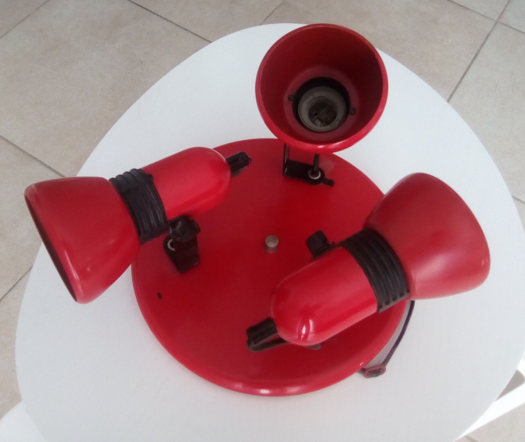 70/80s triple-spot ceiling light