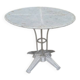 Vintage round bistro table – Perforated top