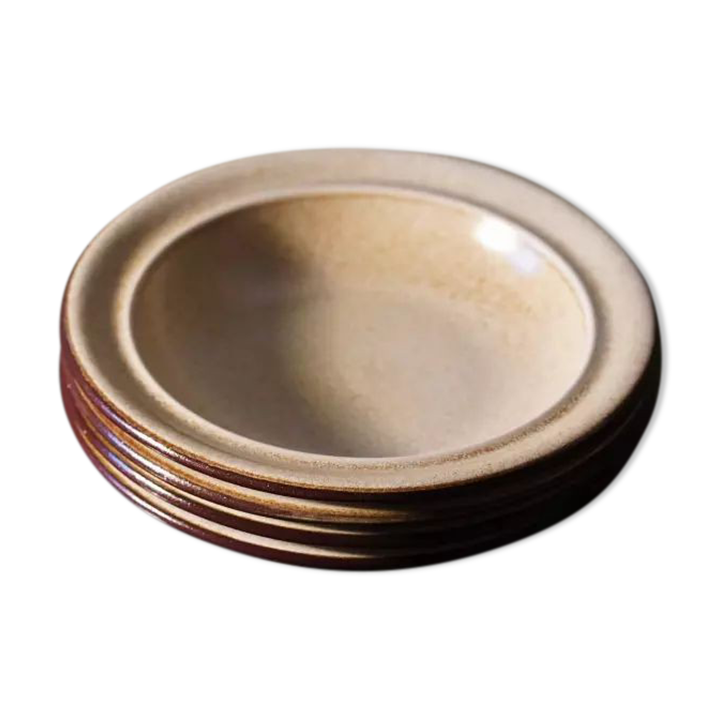 4 hollow ceramic plates