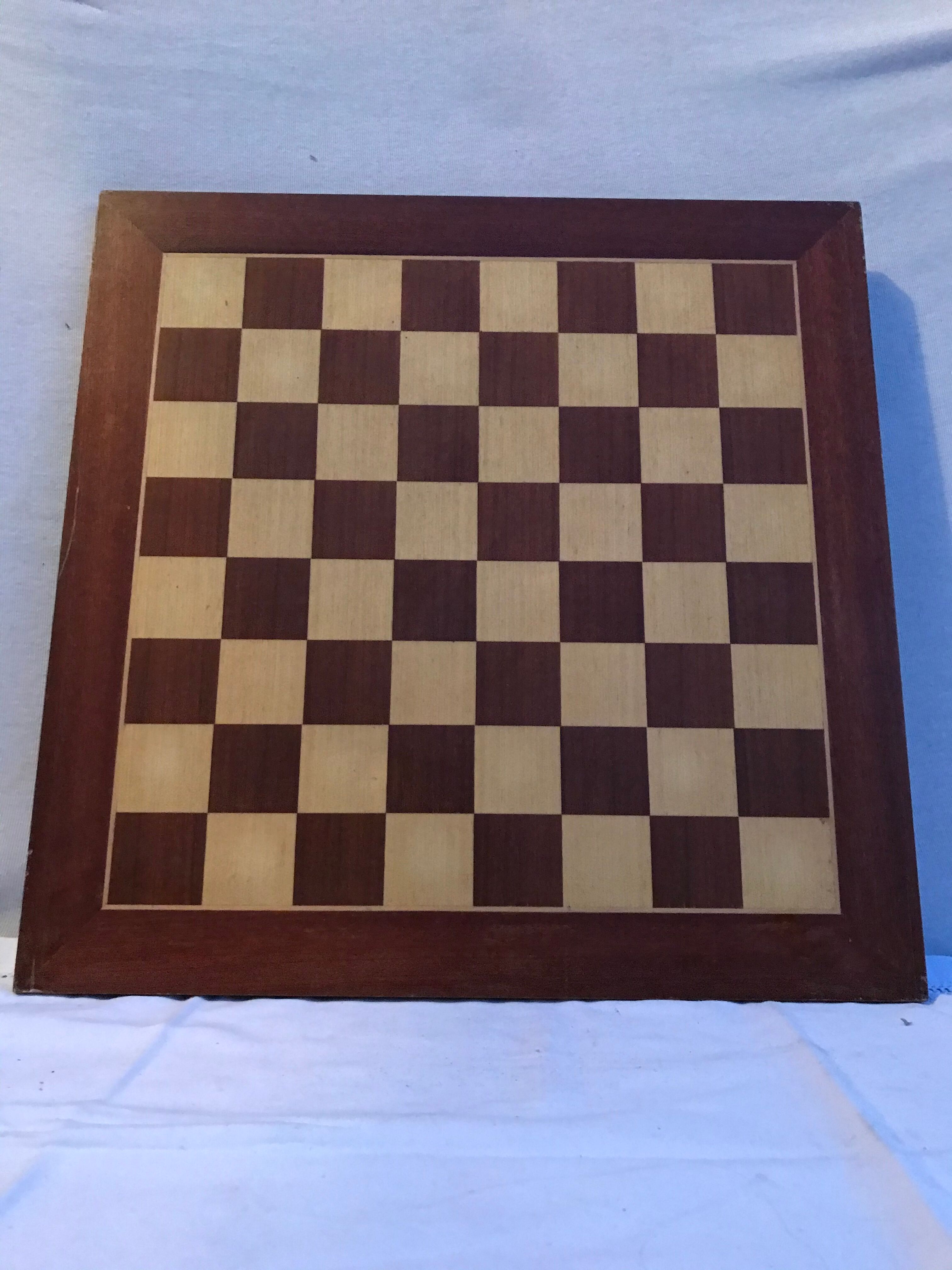 Ancien plateau de jeu dames & échecs