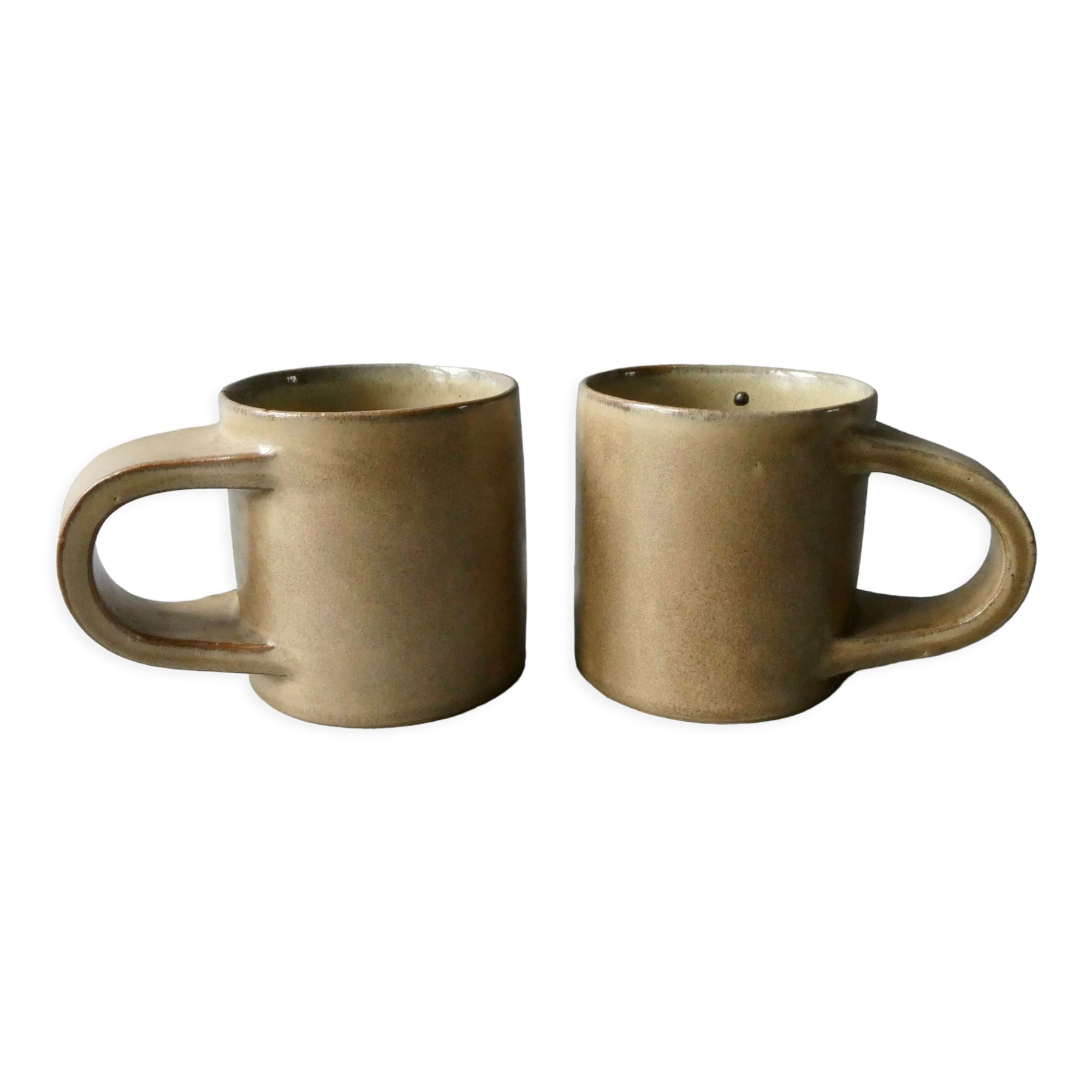 2 stoneware mugs Arts Ceram Grands fires, Puisaye sandstone