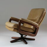 Leather lounge chair by André Vandenbeuck