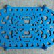 Cast-glass flat bottom