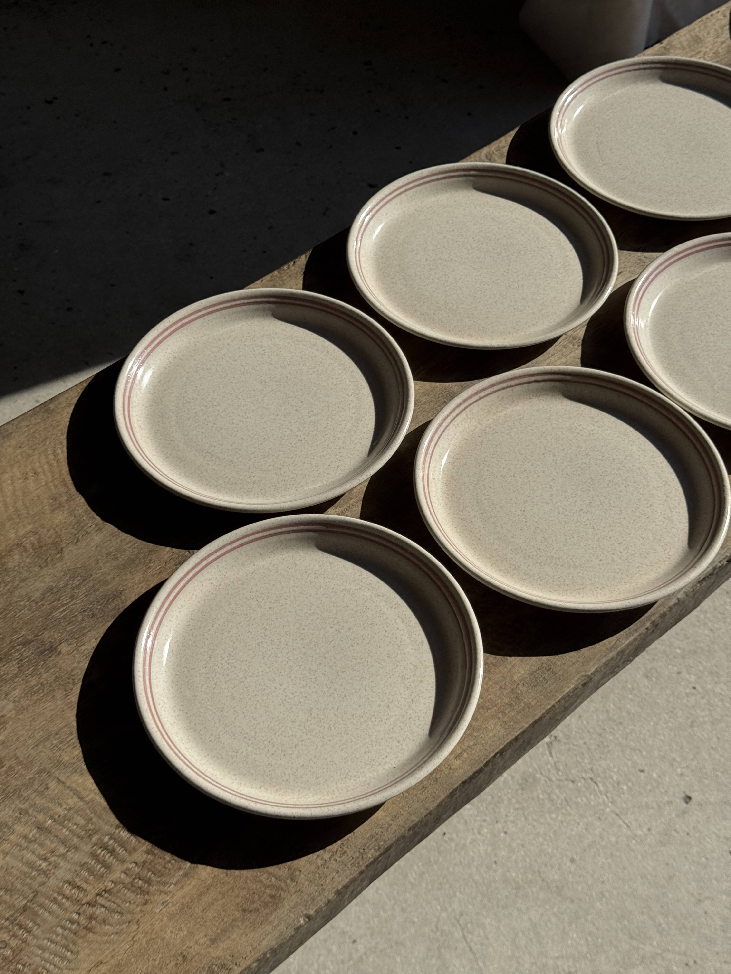 Lunéville table service Art Workshop 8 plates and 2 serving dishes