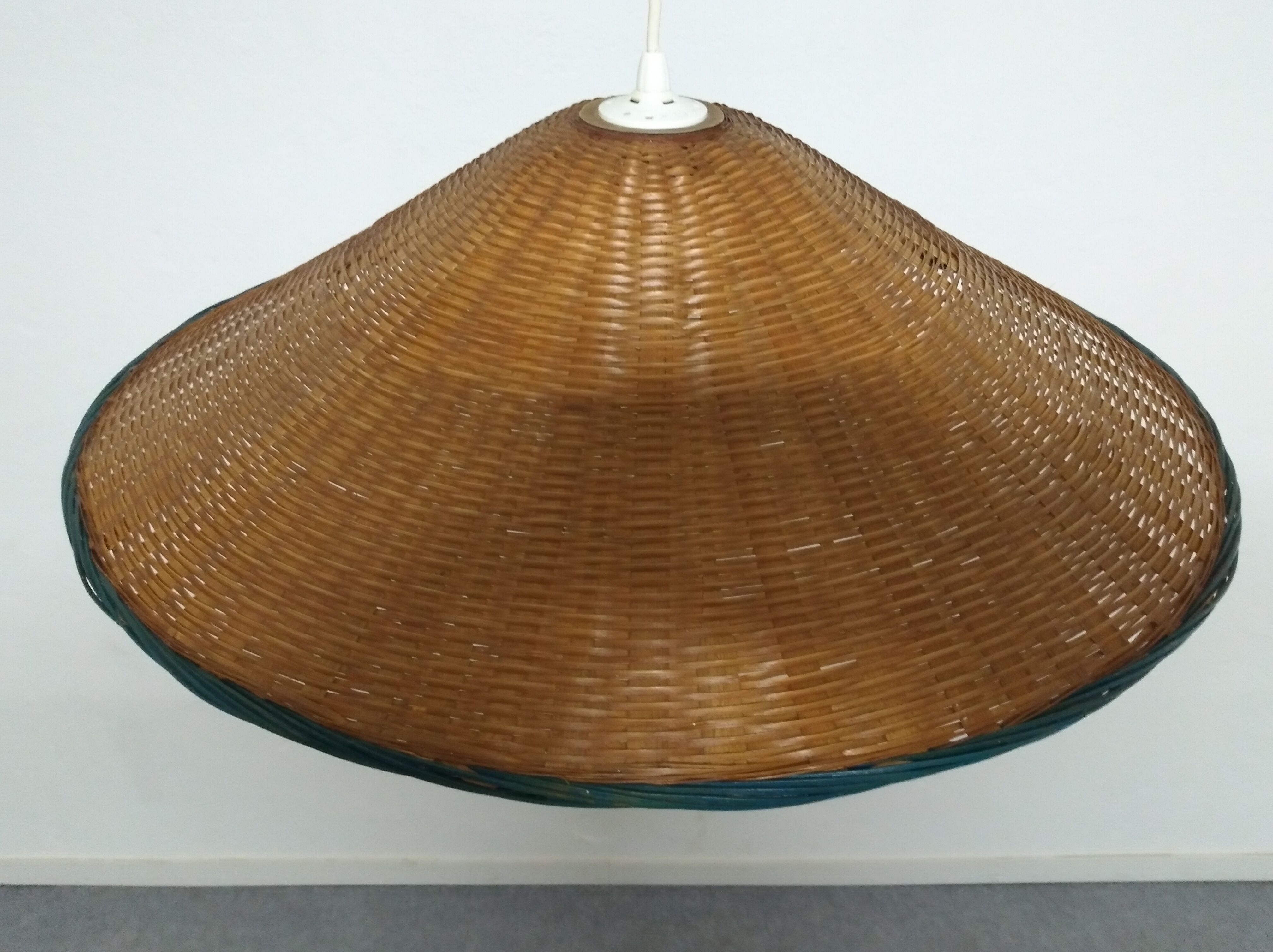 Rattan hanging lamp from the 60/70