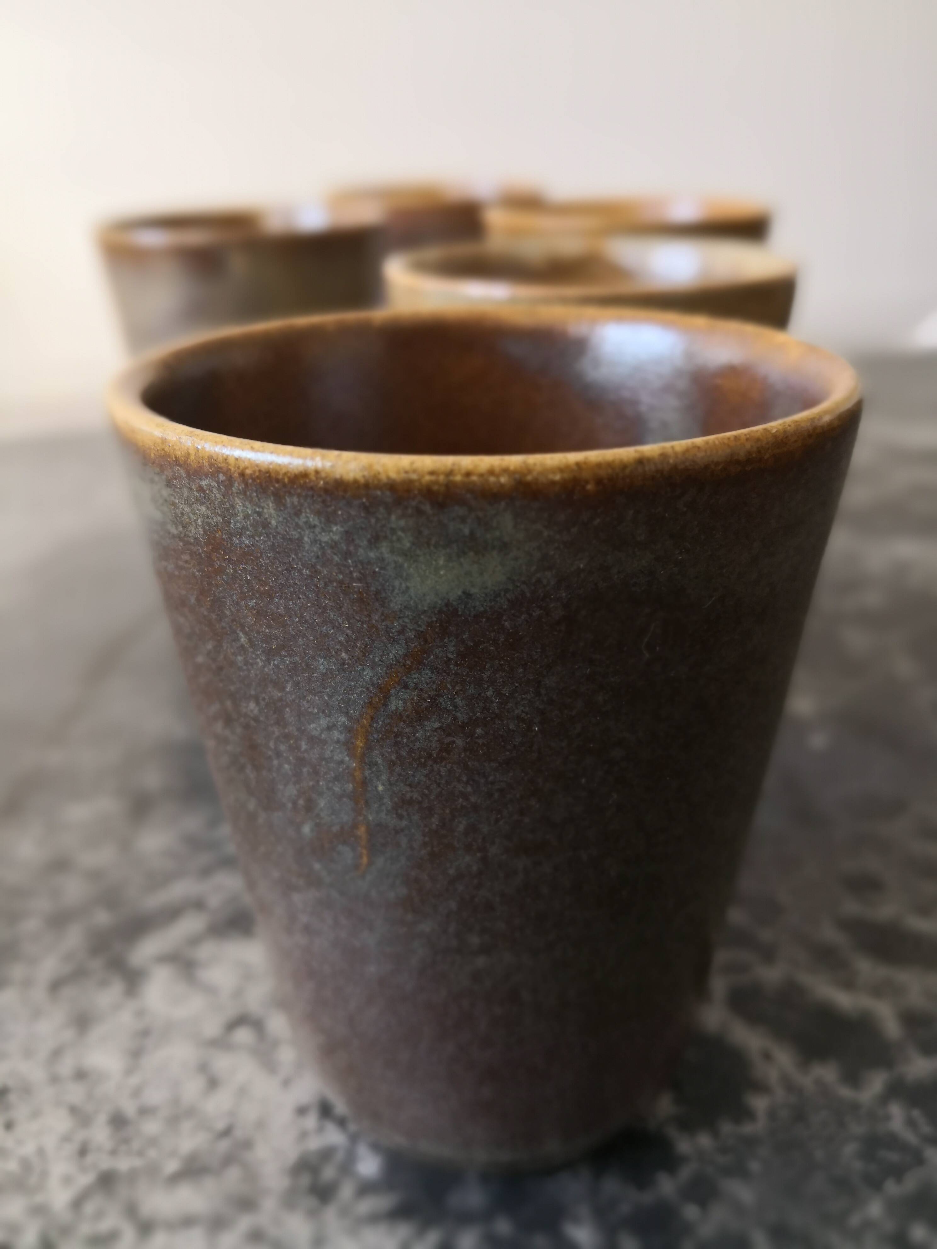 Cups in ancient sandstone Digoin