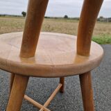 Set of 4 solid organic chairs