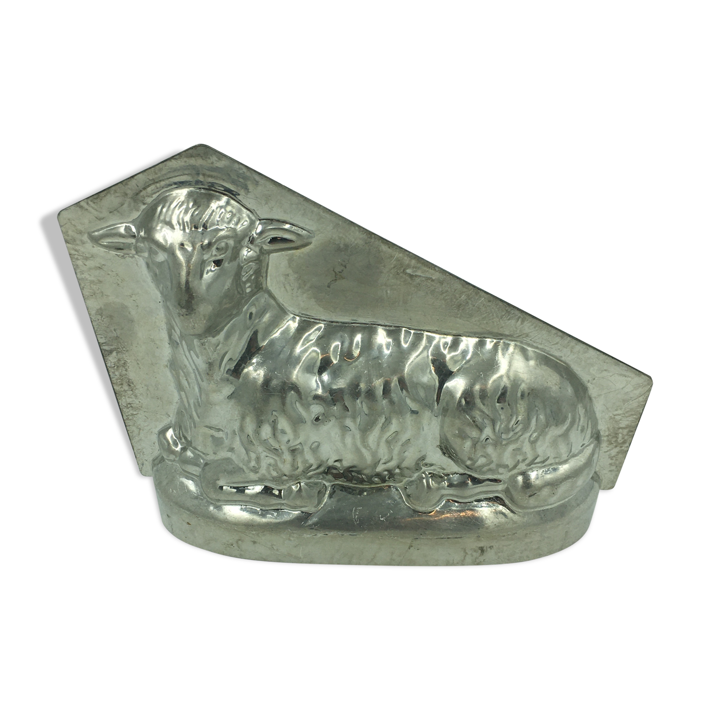 Pascal lamb ice mold