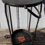 Coffee table with handle