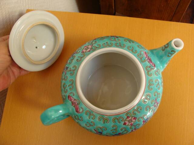 Théière chinoise porcelaine Mun Shou vintage