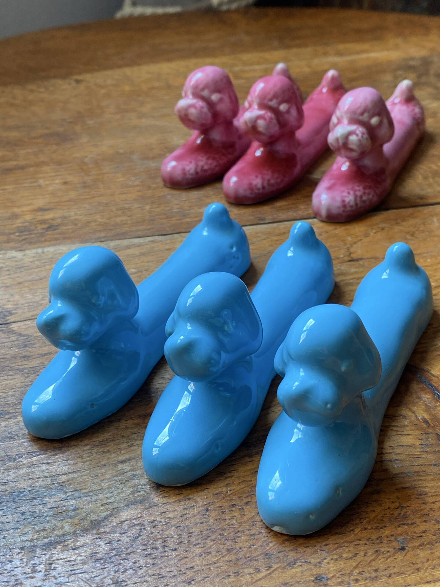 Ceramic poodle knife rest