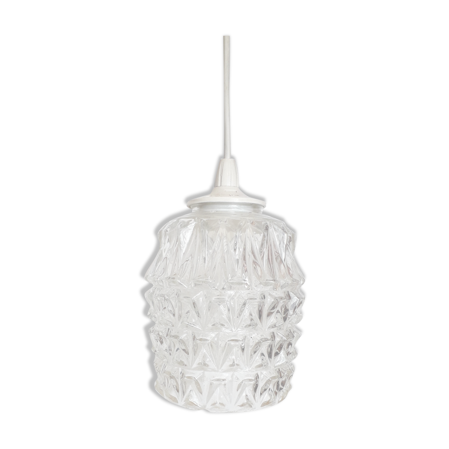 Origami glass suspension