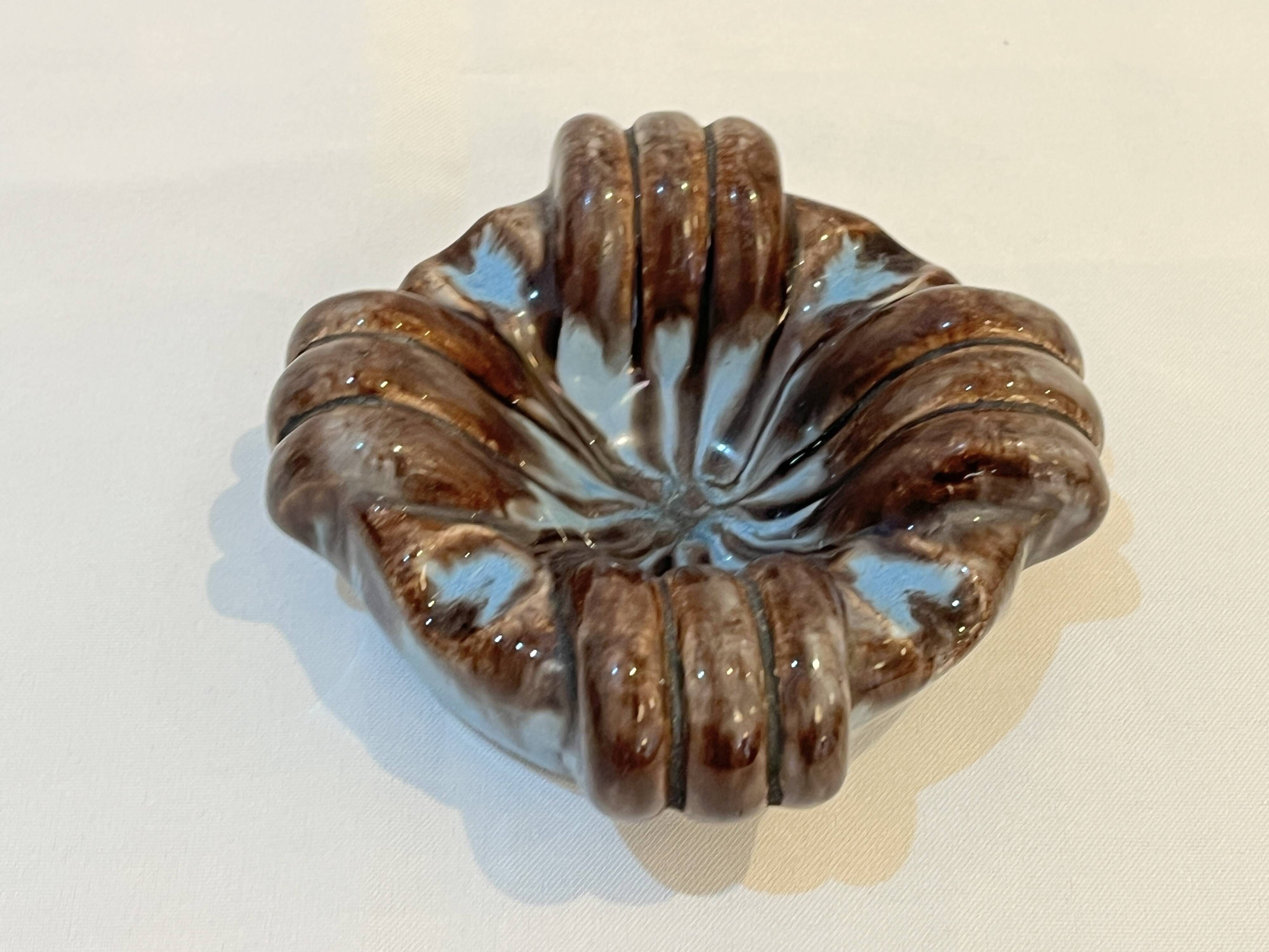 1960s 1970s ceramic ashtray signed Saint Mard Paris brown blue enamel