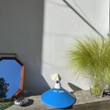 Suspension en métal brillant bleu