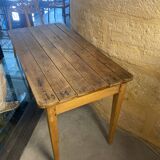 Farm table