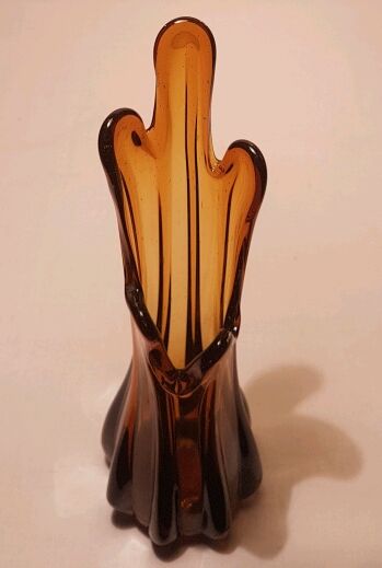 Vase en verre étiré