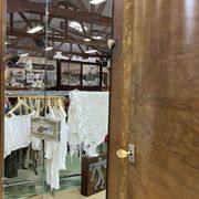 Art Deco bedroom wardrobe in walnut burl, made in the 1940s