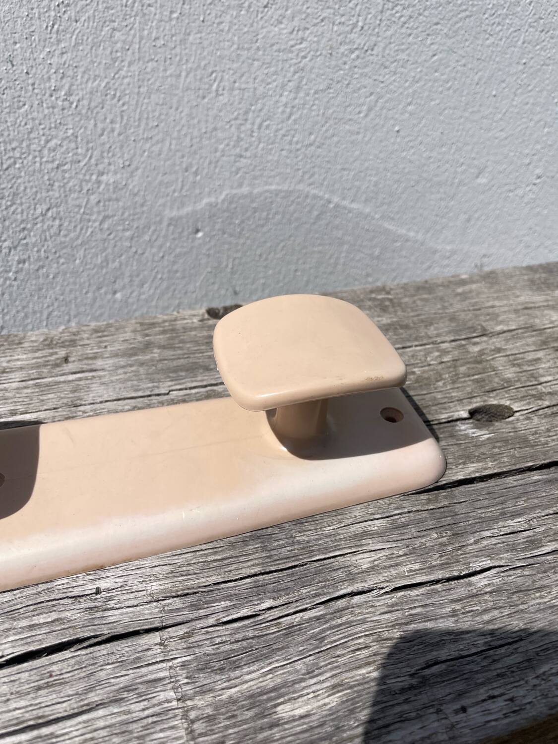 1950 Syla beige wall coat rack